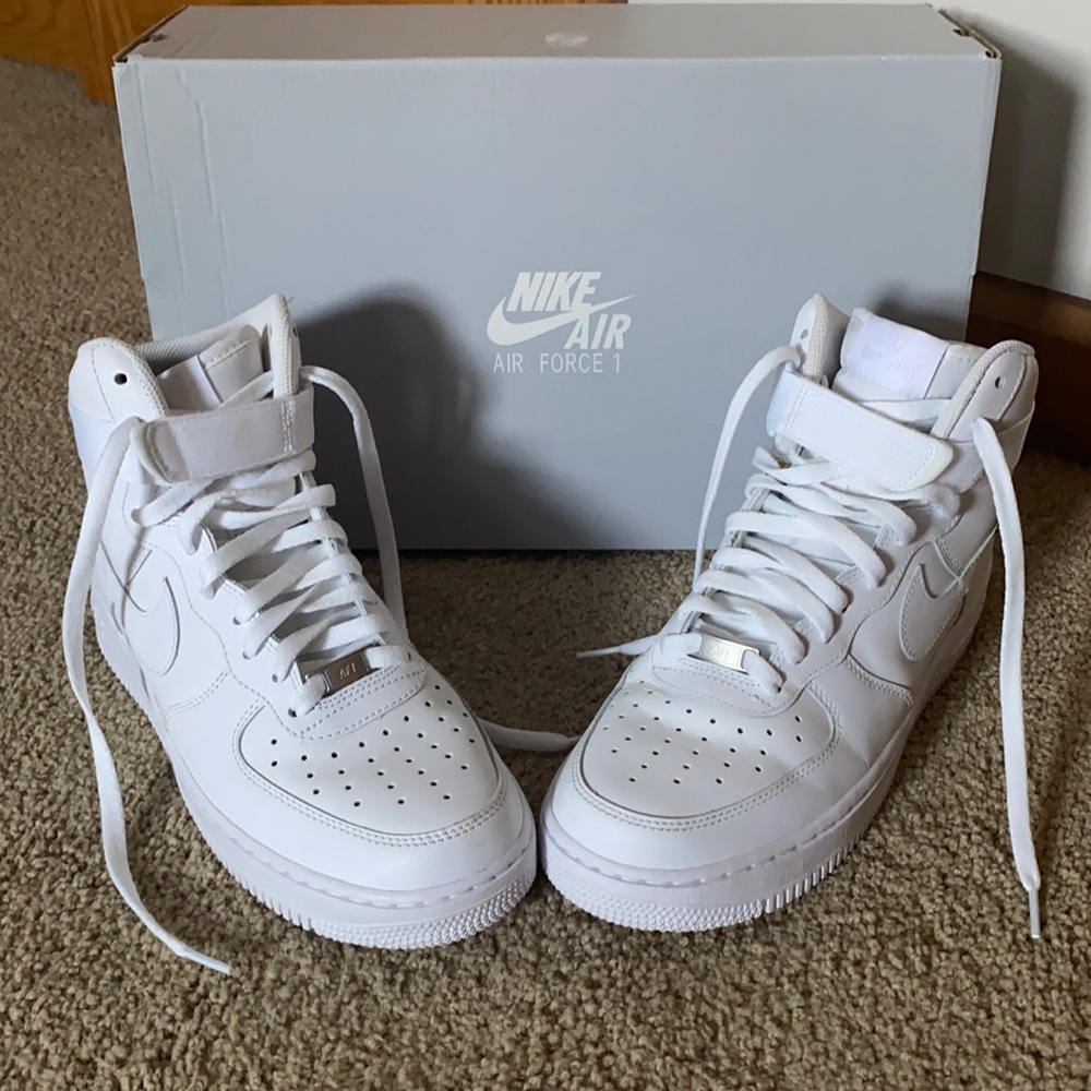 Men Nike Air Force 1 high ‘07